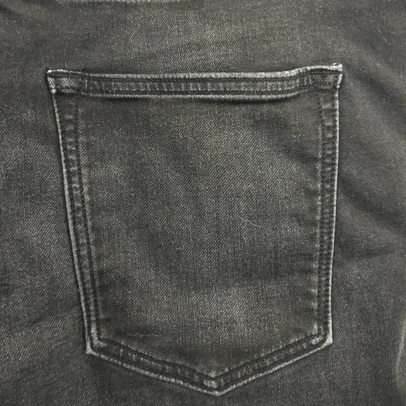 Old Navy Black Men’s Slim Jeans, Sz 46x30 - Picture 4 of 5